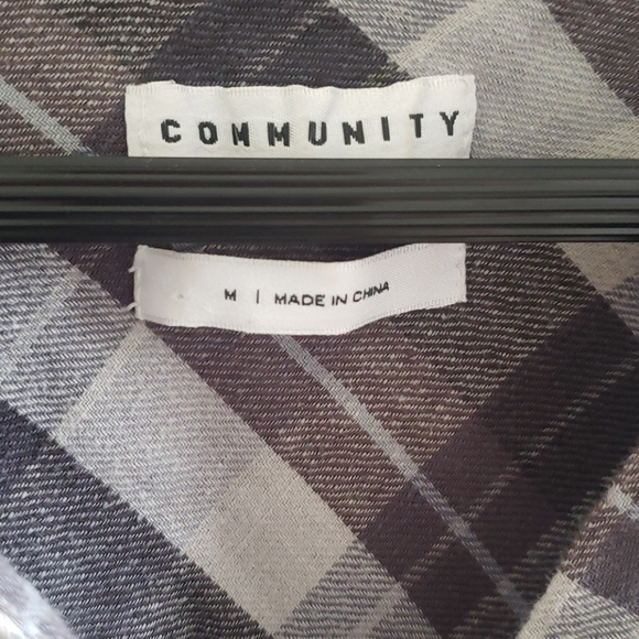 Community flannel shirt - Picture 3 of 5
